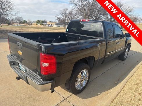 Used 2013 Chevrolet Silverado 1500 LT image 3