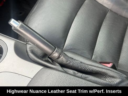 Used 2006 Chevrolet Corvette Base w/ Preferred Equipment Group image 23