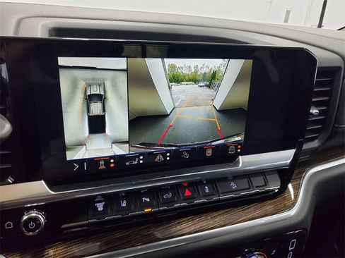 New 2026 GMC Sierra 2500 SLE w/ SLE Value Package; image 24