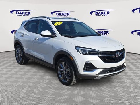Used 2023 Buick Encore GX Essence w/ Experience Buick Package AWD/4WD image 3