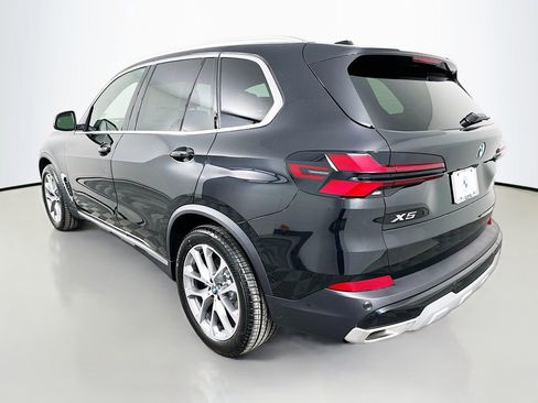 New 2026 BMW X5 sDrive40i w/ Climate Comfort Package image 7