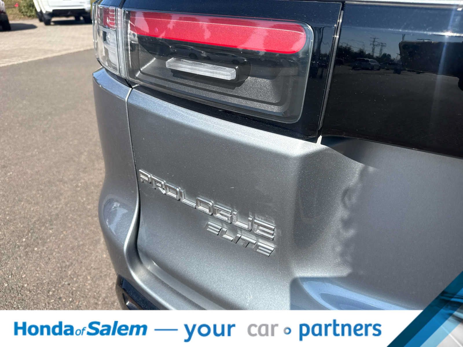 Used 2024 Honda Prologue Elite image 7