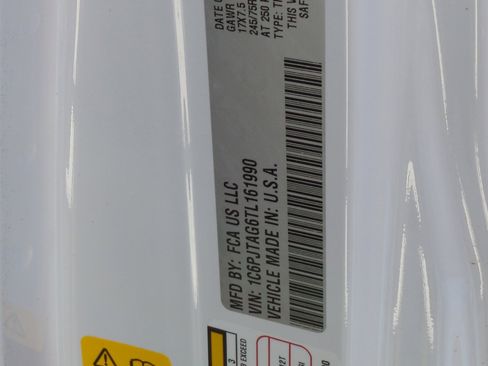 New 2026 Jeep Gladiator Sport image 25