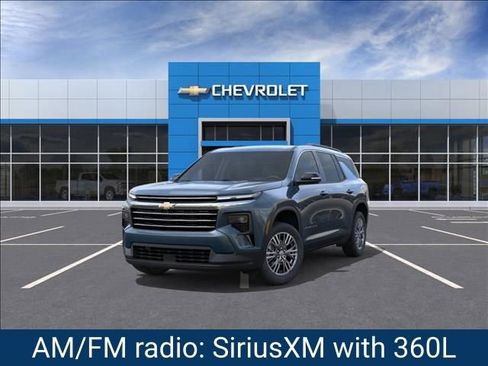 New 2026 Chevrolet Traverse LT image 9
