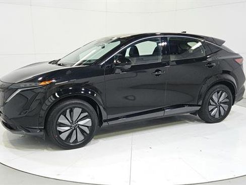 Certified 2024 Nissan Ariya AWD image 3