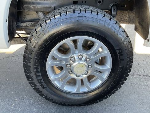 Used 2017 RAM 2500 Laramie image 9