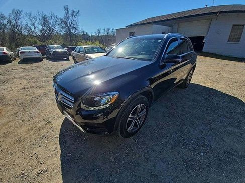 Used 2018 Mercedes-Benz GLC 300 image 1
