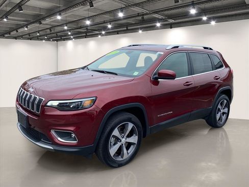 Used 2019 Jeep Cherokee Limited AWD/4WD image 3