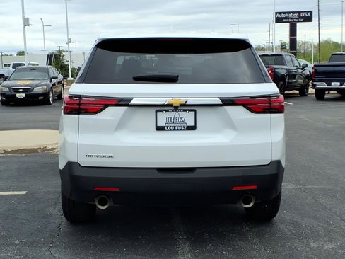 Used 2023 Chevrolet Traverse LS FWD image 31