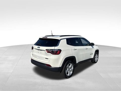 Certified 2021 Jeep Compass Latitude w/ Sun and Sound Group AWD/4WD image 5