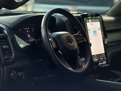 Used 2023 RAM 1500 Limited image 9