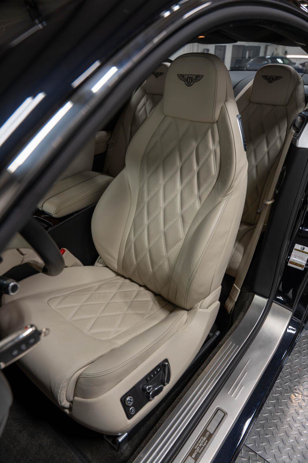 Used 2012 Bentley Continental GT AWD/4WD image 69