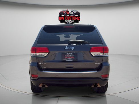 Used 2017 Jeep Grand Cherokee Limited AWD/4WD image 6