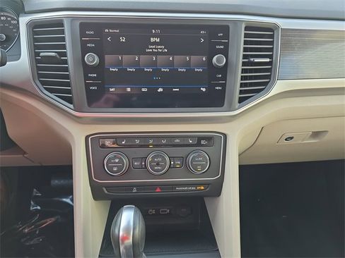 Used 2018 Volkswagen Atlas SE image 24