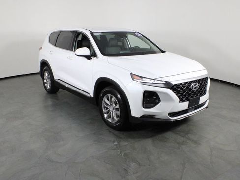 Used 2020 Hyundai Santa Fe SEL FWD image 4