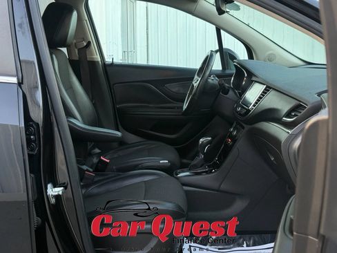 Used 2018 Buick Encore Preferred AWD/4WD image 17