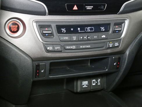 Certified 2023 Honda Ridgeline RTL image 11