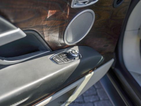 Used 2020 Aston Martin DB11 Volante image 47