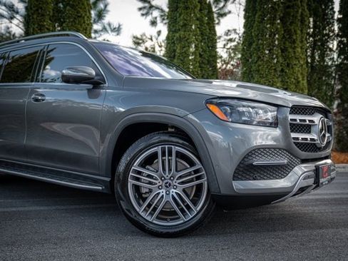 Used 2022 Mercedes-Benz GLS 450 4MATIC image 7