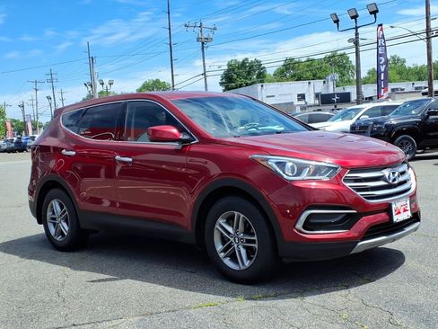 Used 2017 Hyundai Santa Fe Sport AWD/4WD image 3