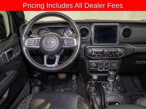 Used 2023 Jeep Gladiator Overland AWD/4WD image 6