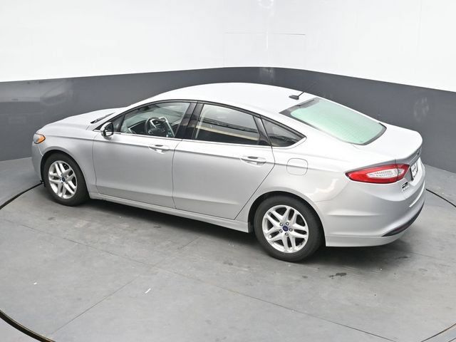 Used 2015 Ford Fusion SE FWD image 25