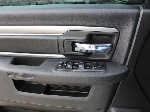 Used 2021 RAM 1500 Classic Warlock image 25