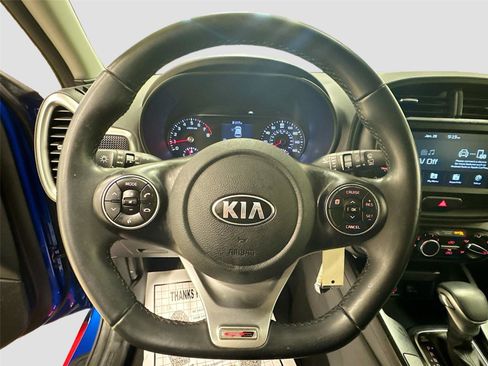 Used 2021 Kia Soul GT-Line image 11