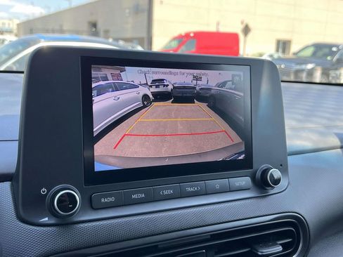 Certified 2023 Hyundai Kona SEL AWD/4WD image 30