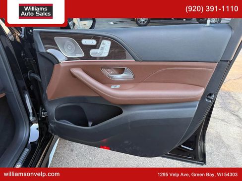 Used 2024 Mercedes-Benz GLE 450e 4MATIC w/ AMG Line Exterior image 17