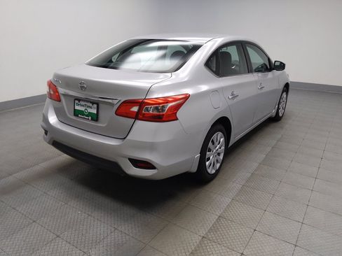 Used 2017 Nissan Sentra S FWD image 9