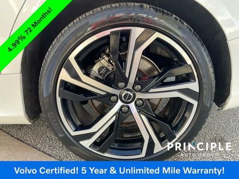 Certified 2023 Volvo S60 B5 Plus image 13