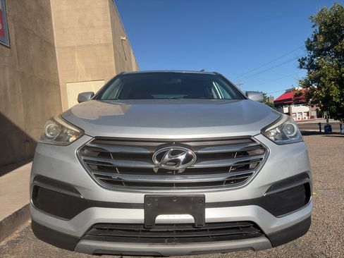 Used 2018 Hyundai Santa Fe Sport AWD/4WD image 9