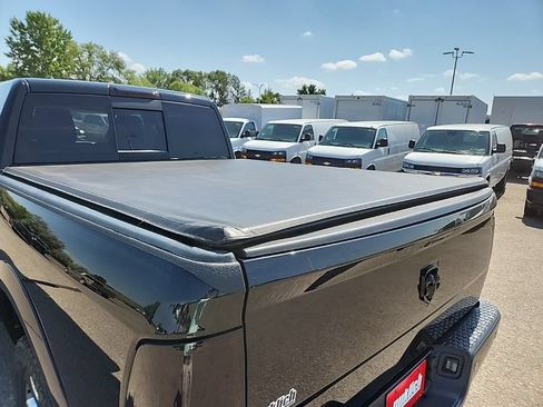 Used 2017 RAM 2500 Laramie w/ Convenience Group AWD/4WD image 38