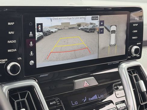 Certified 2023 Kia Sorento SX AWD/4WD image 25