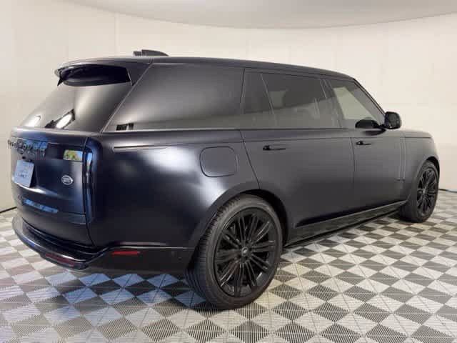 Used 2023 Land Rover Range Rover Long Wheelbase Autobiography AWD/4WD image 8