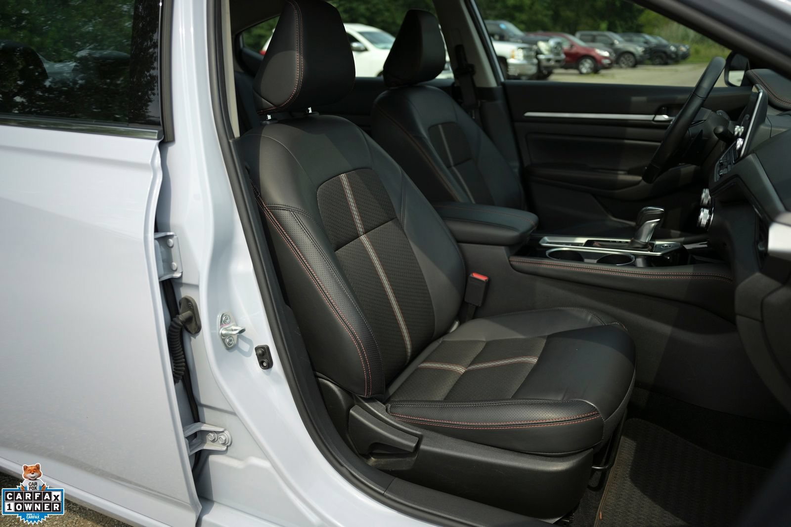Used 2024 Nissan Altima 2.5 SR AWD/4WD image 2