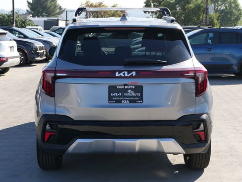 New 2026 Kia Seltos EX image 4