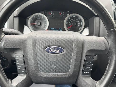 Used 2009 Ford Escape Limited AWD/4WD image 18