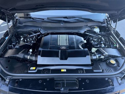 Used 2019 Land Rover Range Rover Supercharged image 28