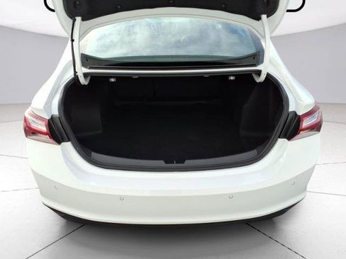 Used 2025 Chevrolet Malibu LT w/ Redline Edition image 24