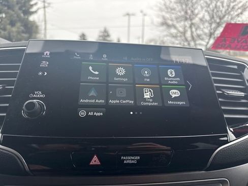 Used 2022 Honda Pilot Sport image 37