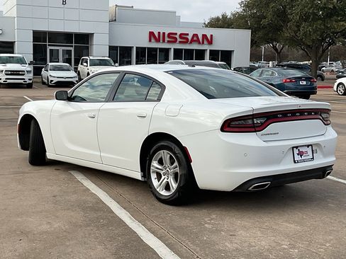Used 2022 Dodge Charger SXT image 7