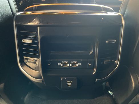 Used 2022 RAM 1500 Laramie image 26