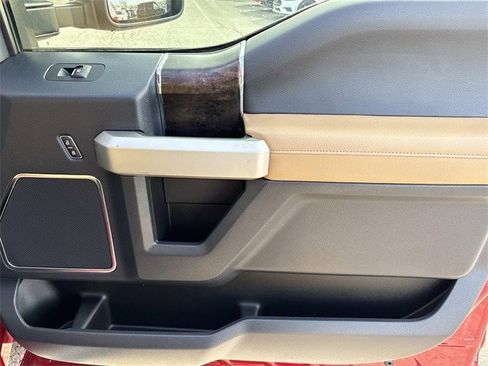 Certified 2022 Ford F250 Lariat w/ Lariat Ultimate Package image 22