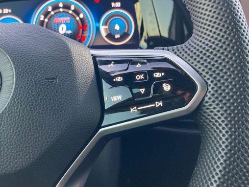 Used 2022 Volkswagen GTI SE image 15