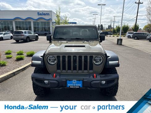 Used 2020 Jeep Gladiator Mojave image 3