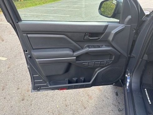 New 2026 Toyota Tacoma SR5 image 17