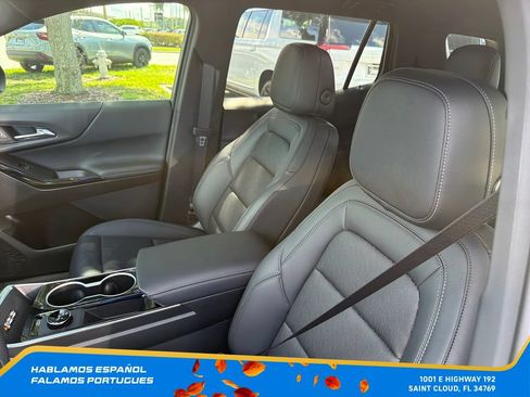 New 2027 Chevrolet Equinox LT w/ Convenience Package II FWD image 16
