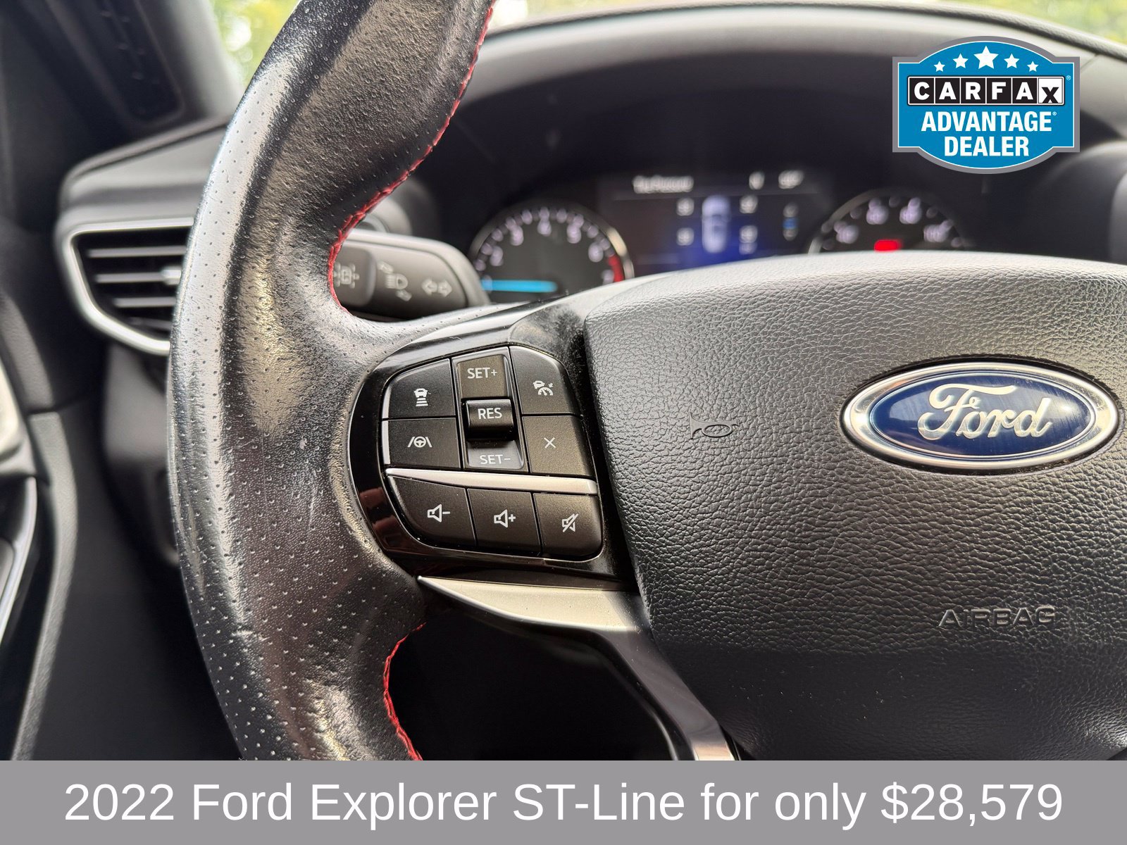 Used 2022 Ford Explorer ST-Line w/ Class IV Trailer Tow Package AWD/4WD image 17